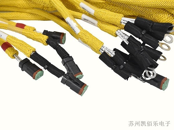 挖掘機(jī)線(xiàn)束